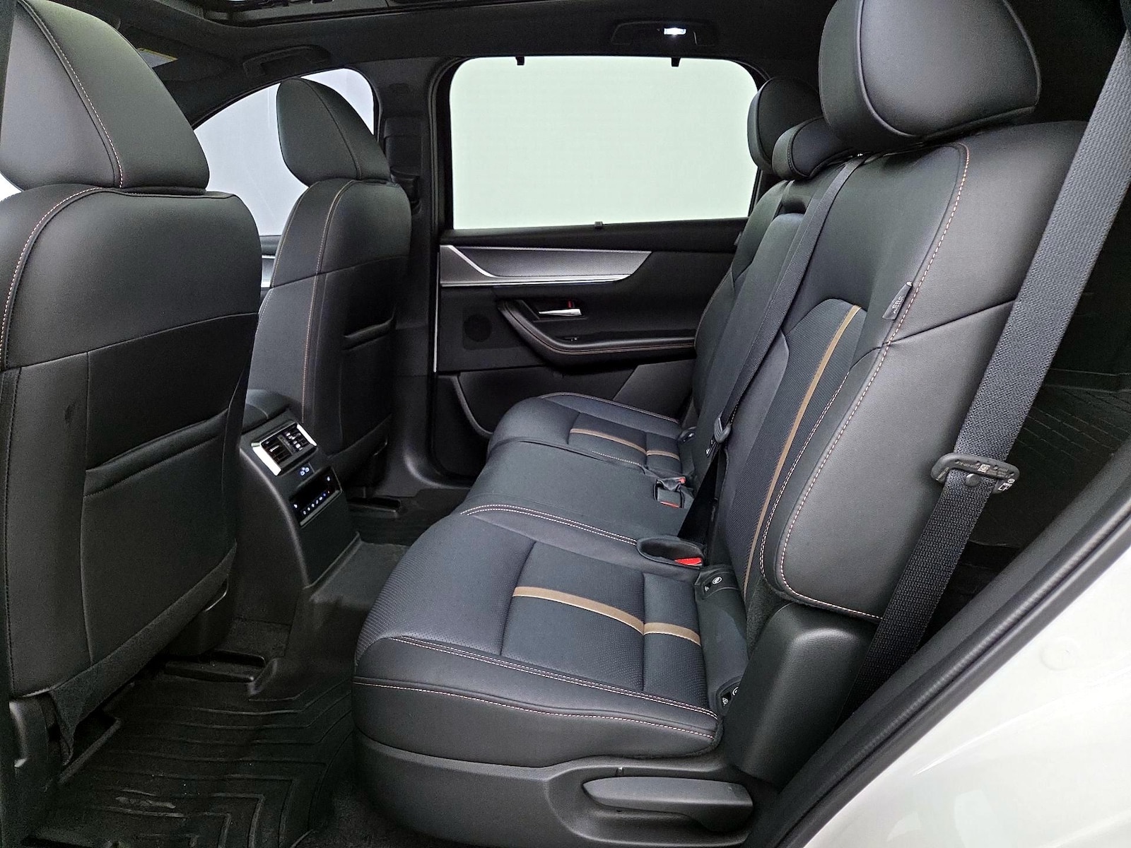 Rear Air Conditioning