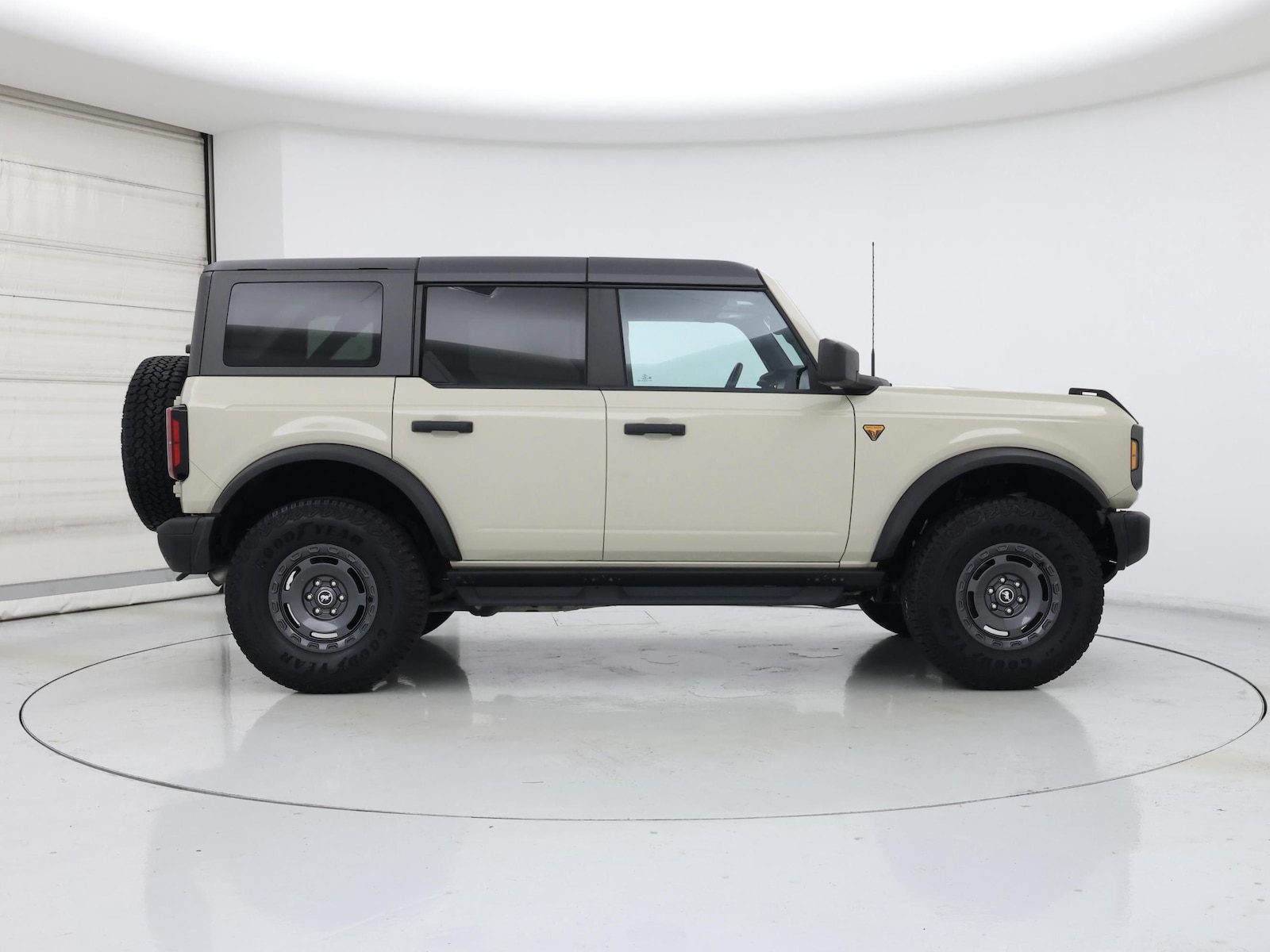 2025 Ford Bronco 4-Door Badlands - Photo 8