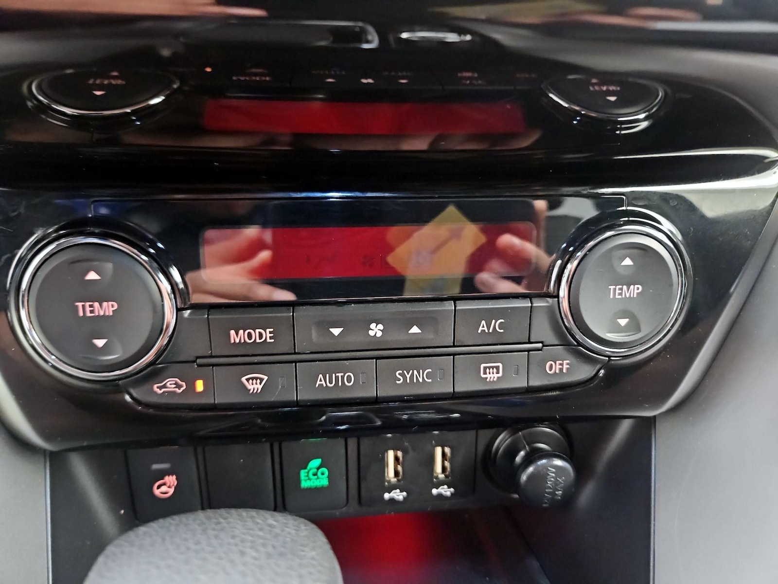 2025 Mitsubishi Eclipse Cross SE - Photo 17