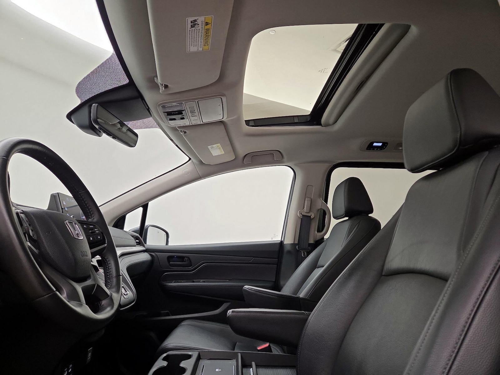 Sunroof(s) & Overhead Airbags
