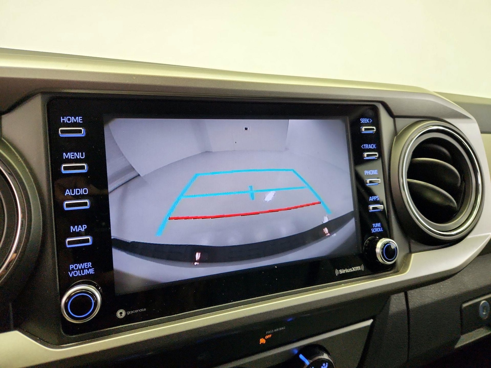 2020 Toyota Tacoma SR5 - Photo 15