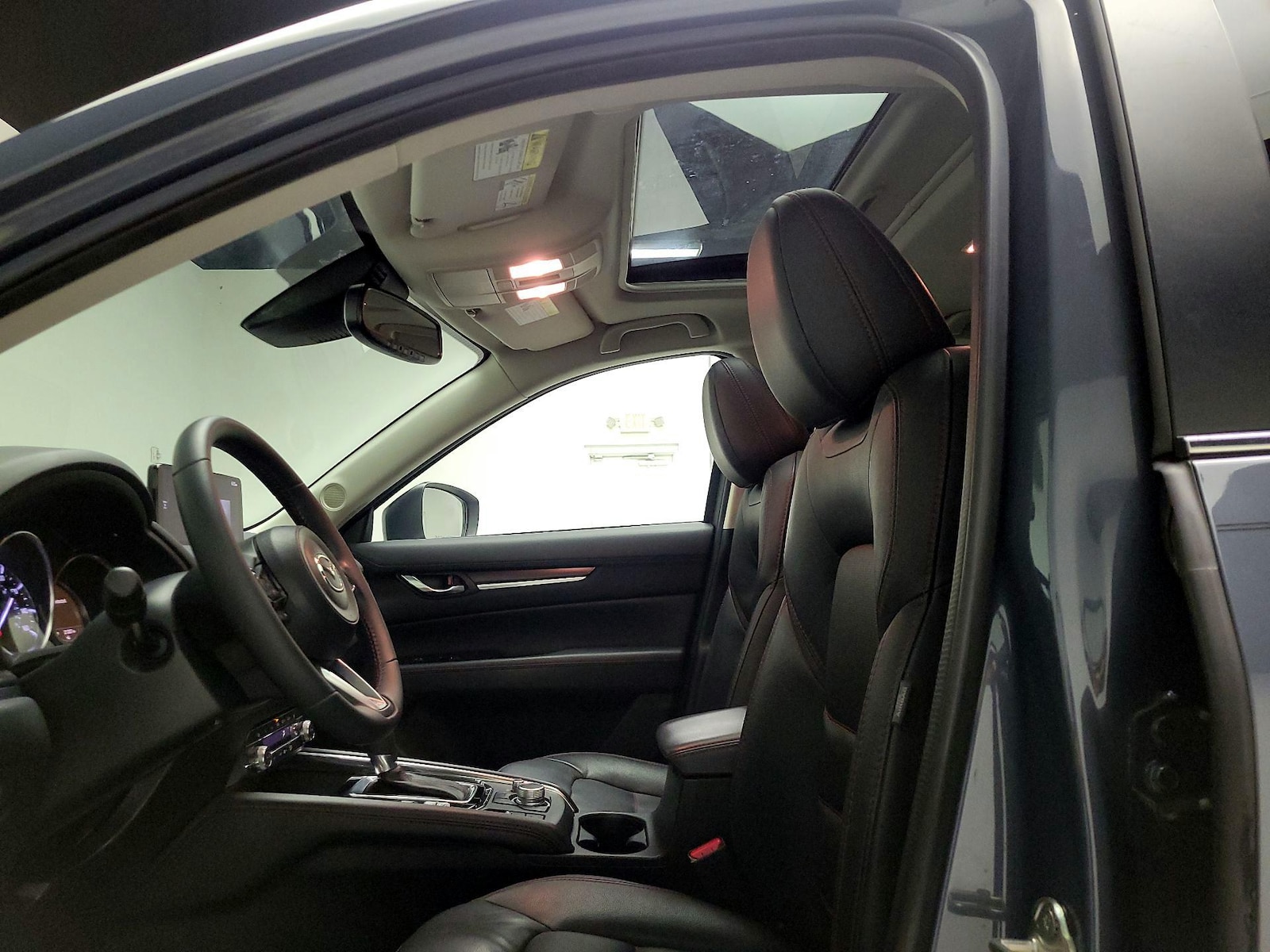 Sunroof(s) & Overhead Airbags