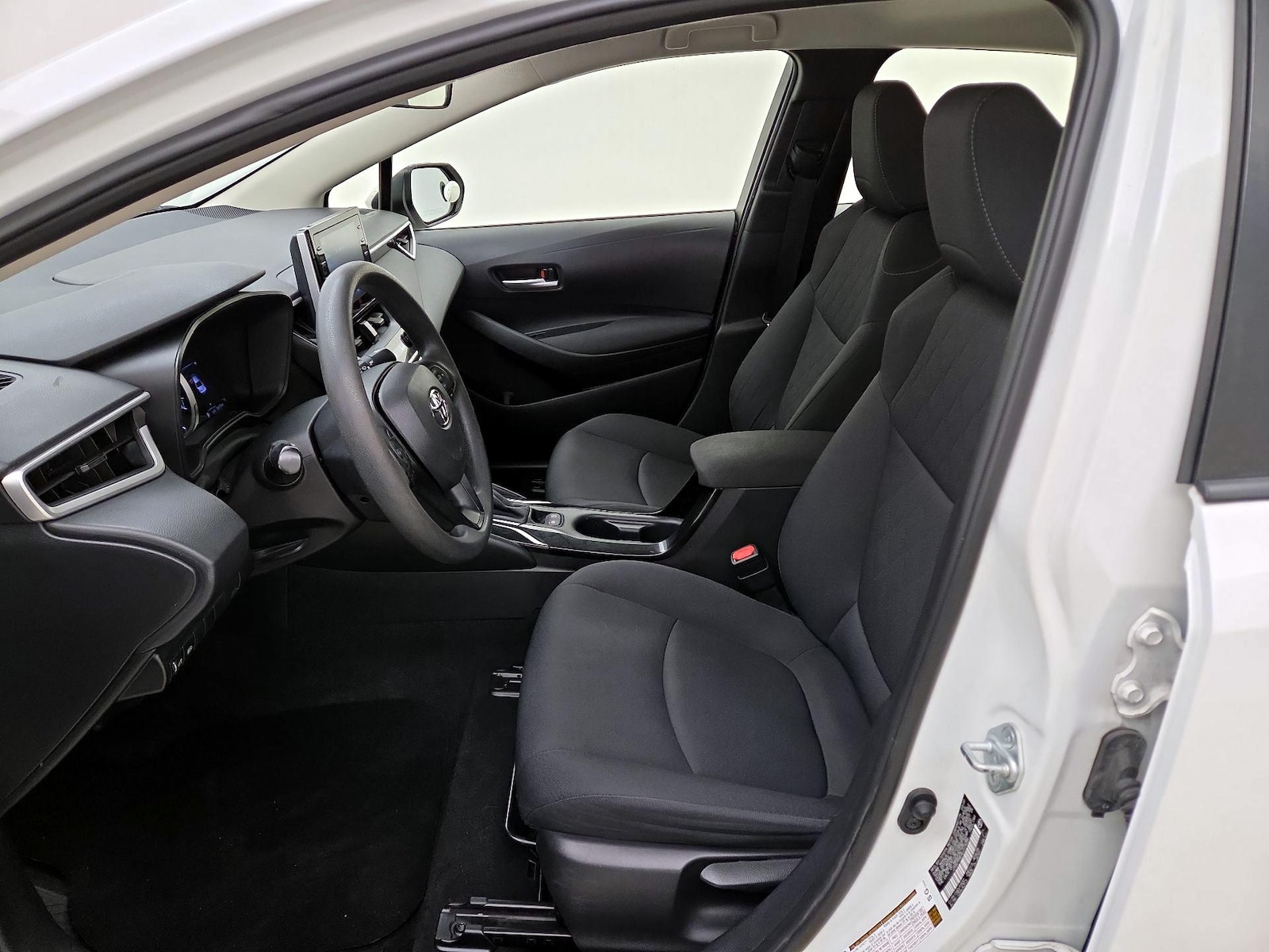 2020 Toyota Corolla LE - Photo 12