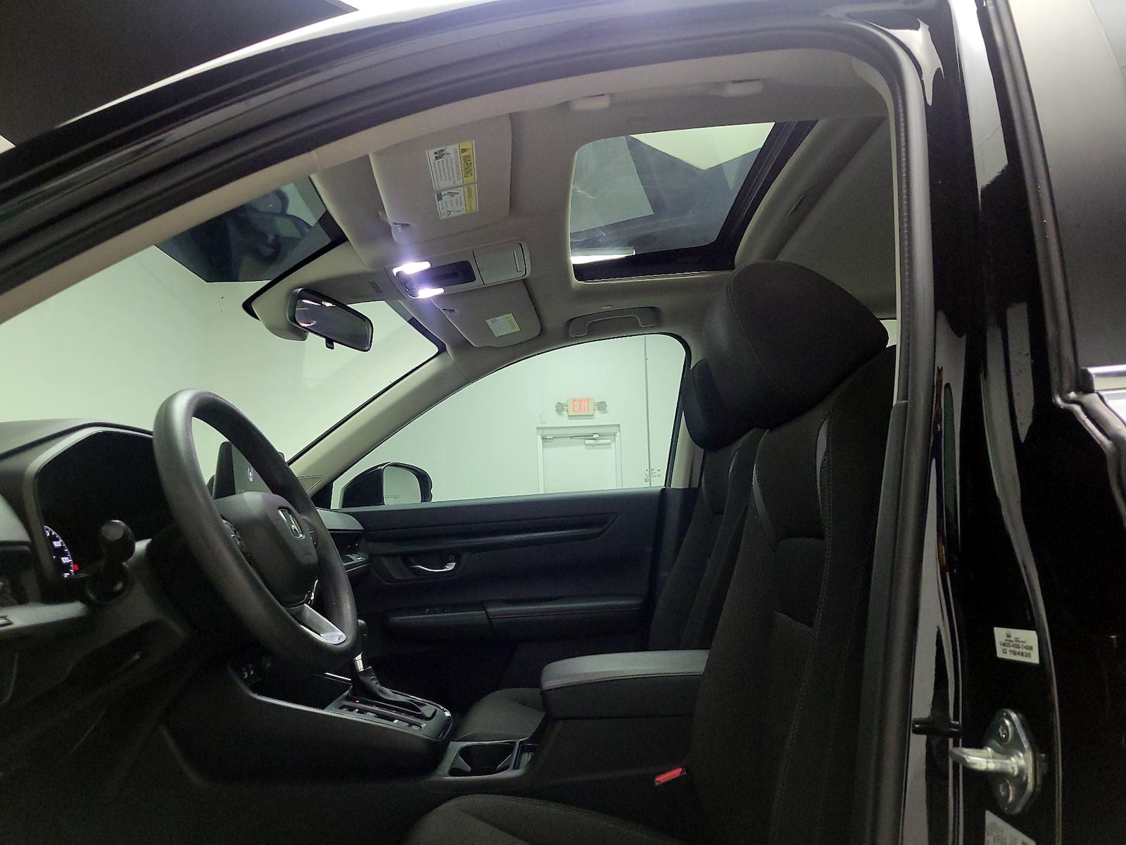 Sunroof(s) & Overhead Airbags