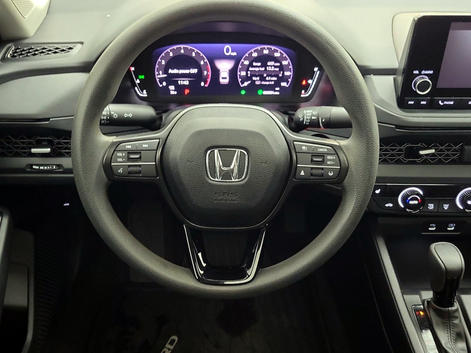 2025 Honda Accord SE - Photo 11