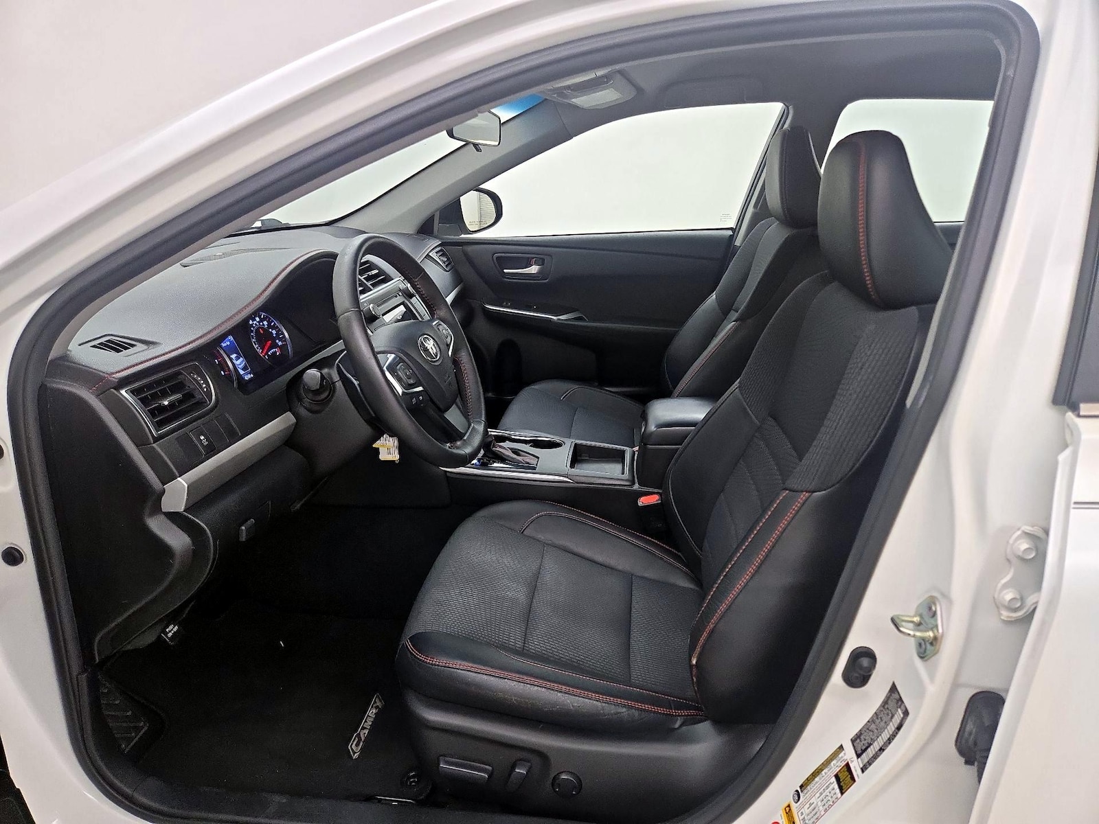 Power Seat(s) & Side Airbags