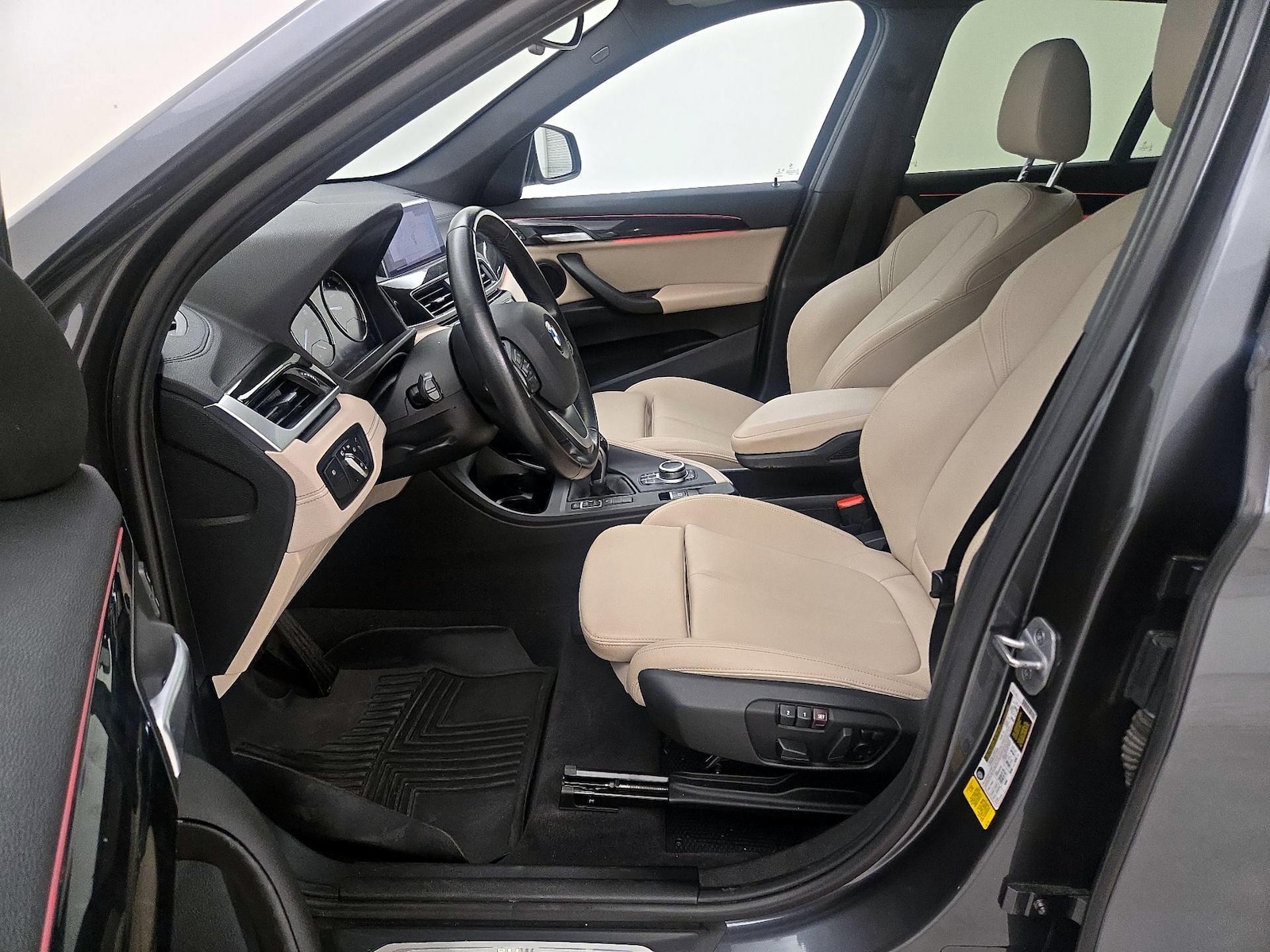 Power Seat(s) & Side Airbags