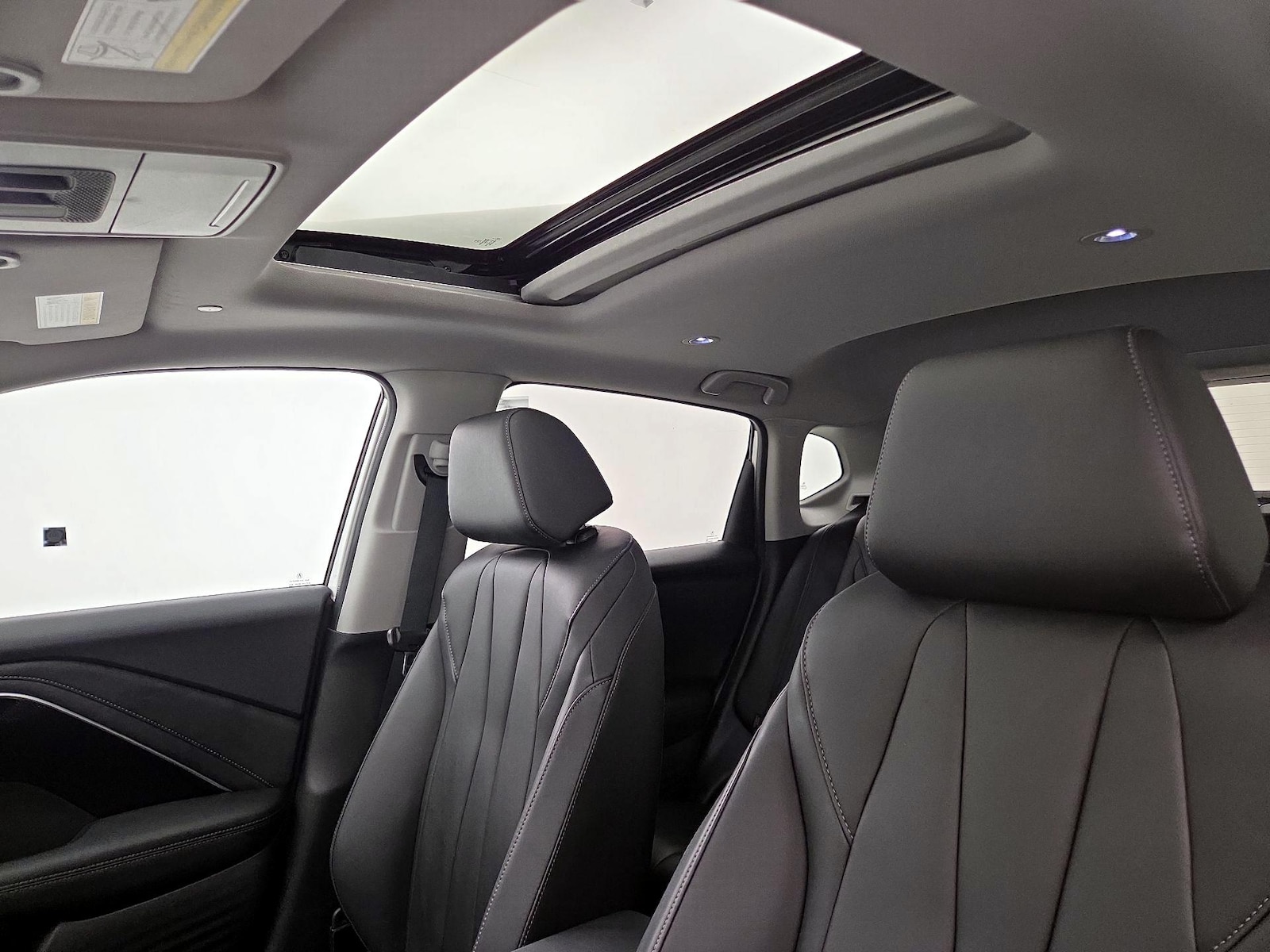 Sunroof(s) & Overhead Airbags