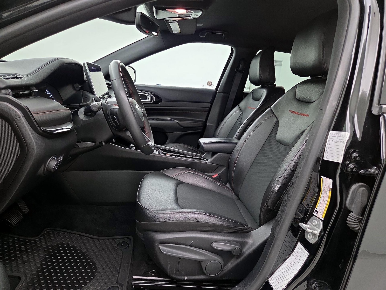 Leather Seats & Side Airbags