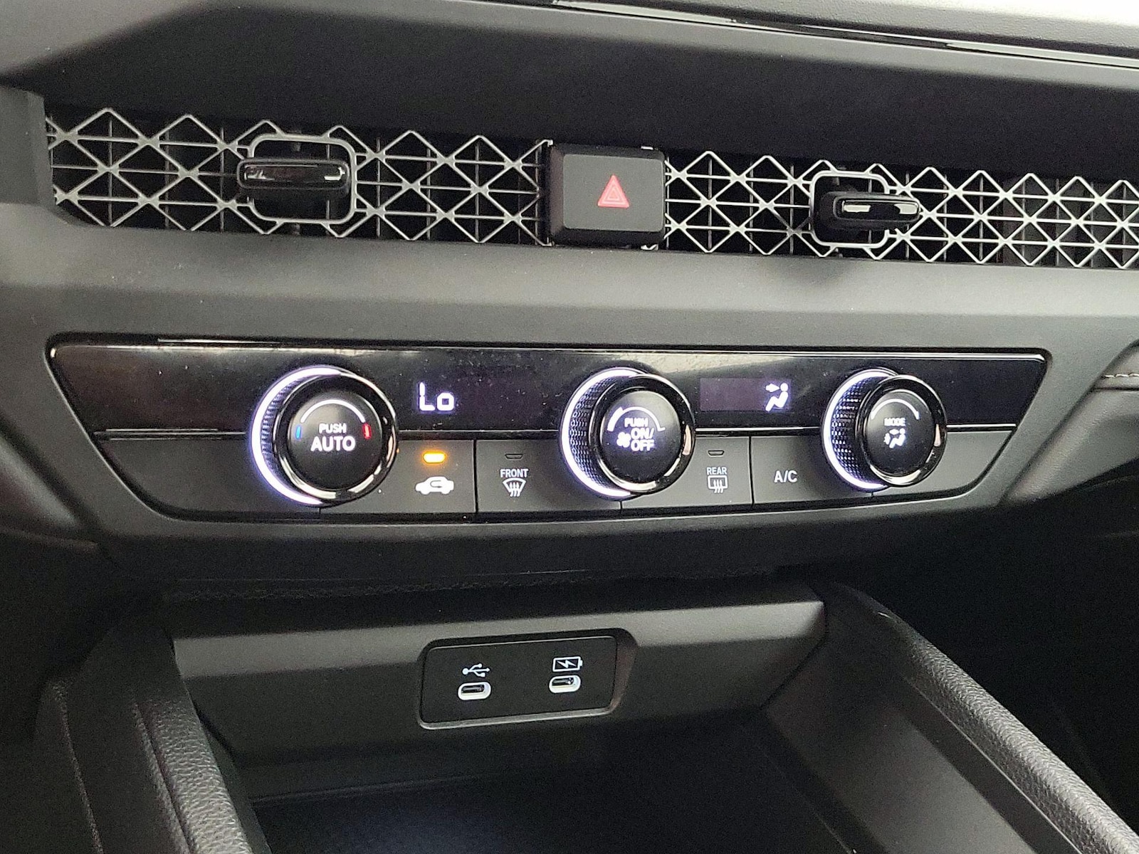 2024 Honda Accord LX - Photo 16