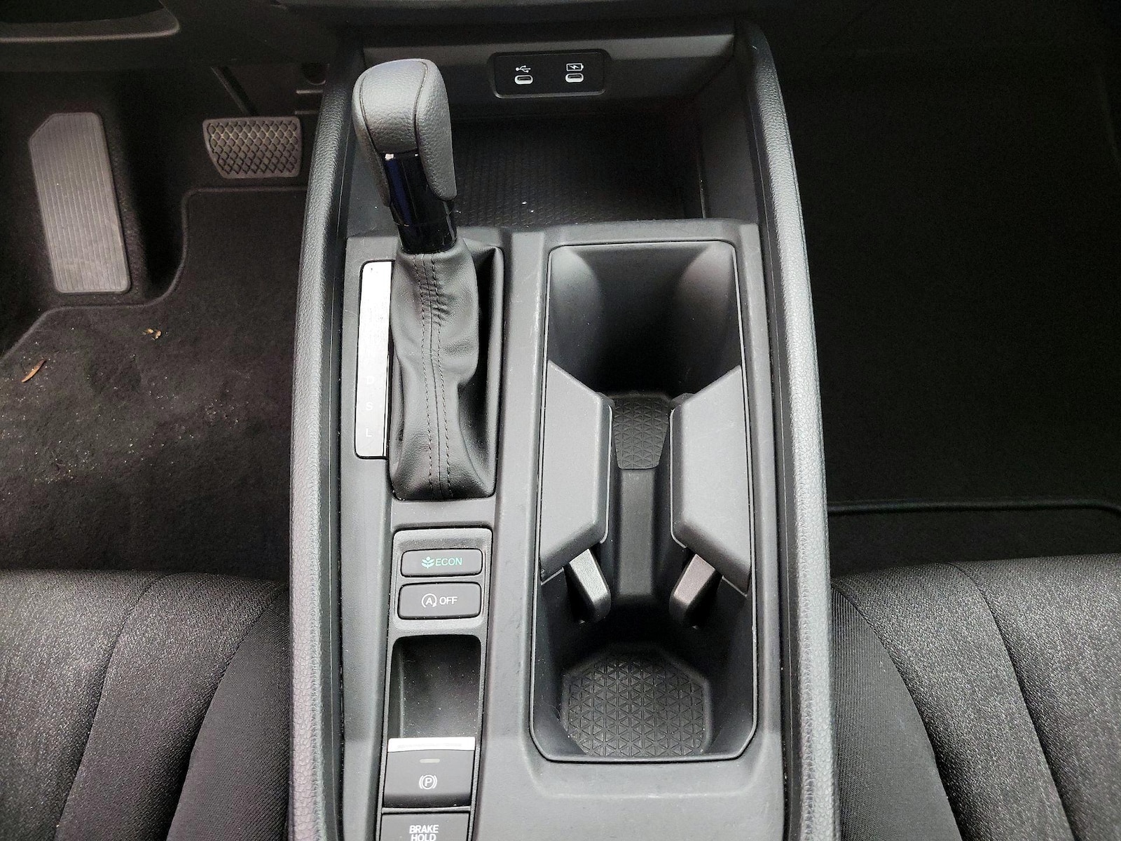 2024 Honda Accord LX - Photo 17