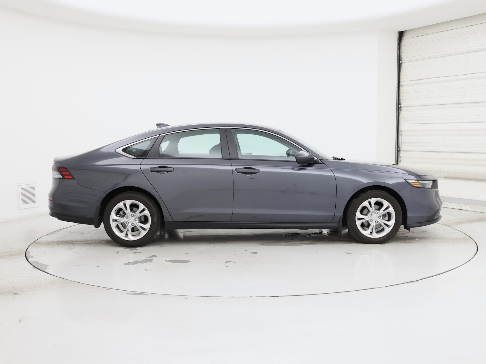 2024 Honda Accord LX - Photo 8