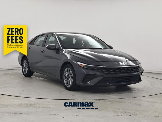 Gray 2024 Hyundai Elantra Sedan Front-Wheel Drive Automatic