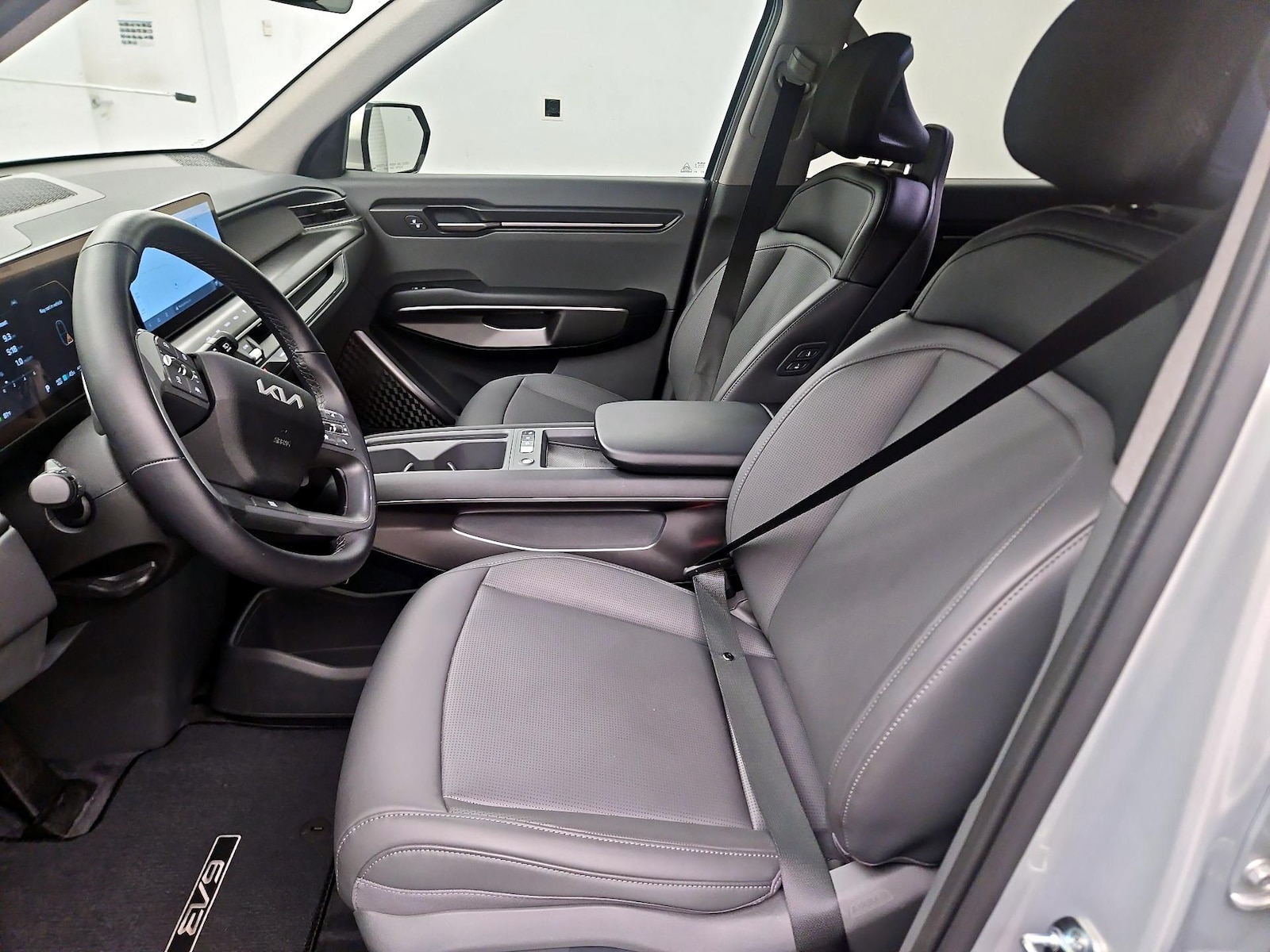 Front Seat Heaters & A/C Seat(s)