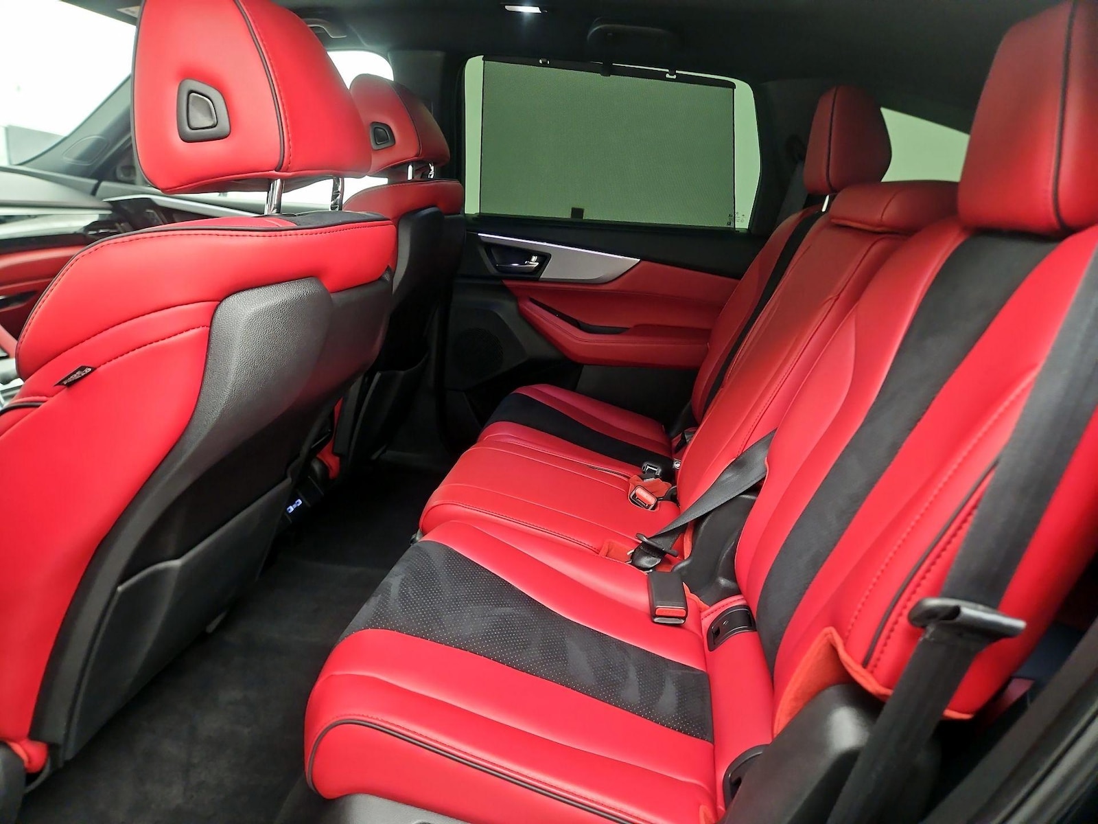 Rear Air Conditioning