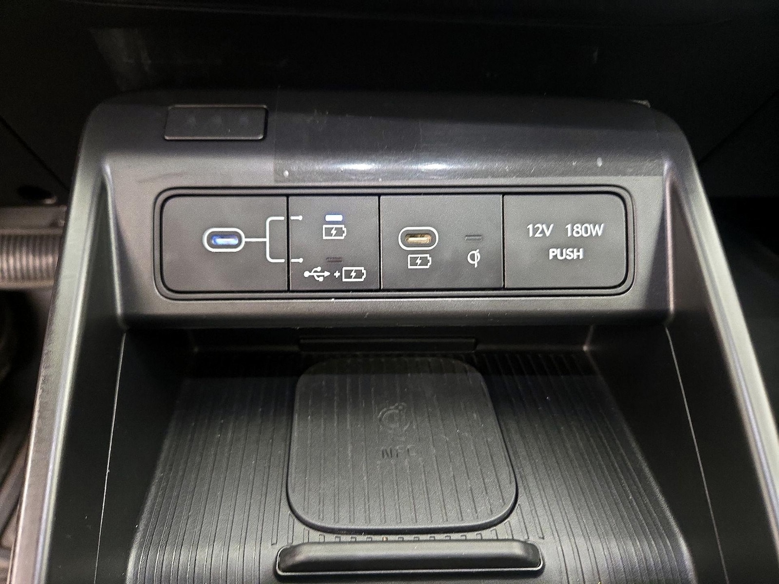 2024 Hyundai Kona Limited - Photo 20