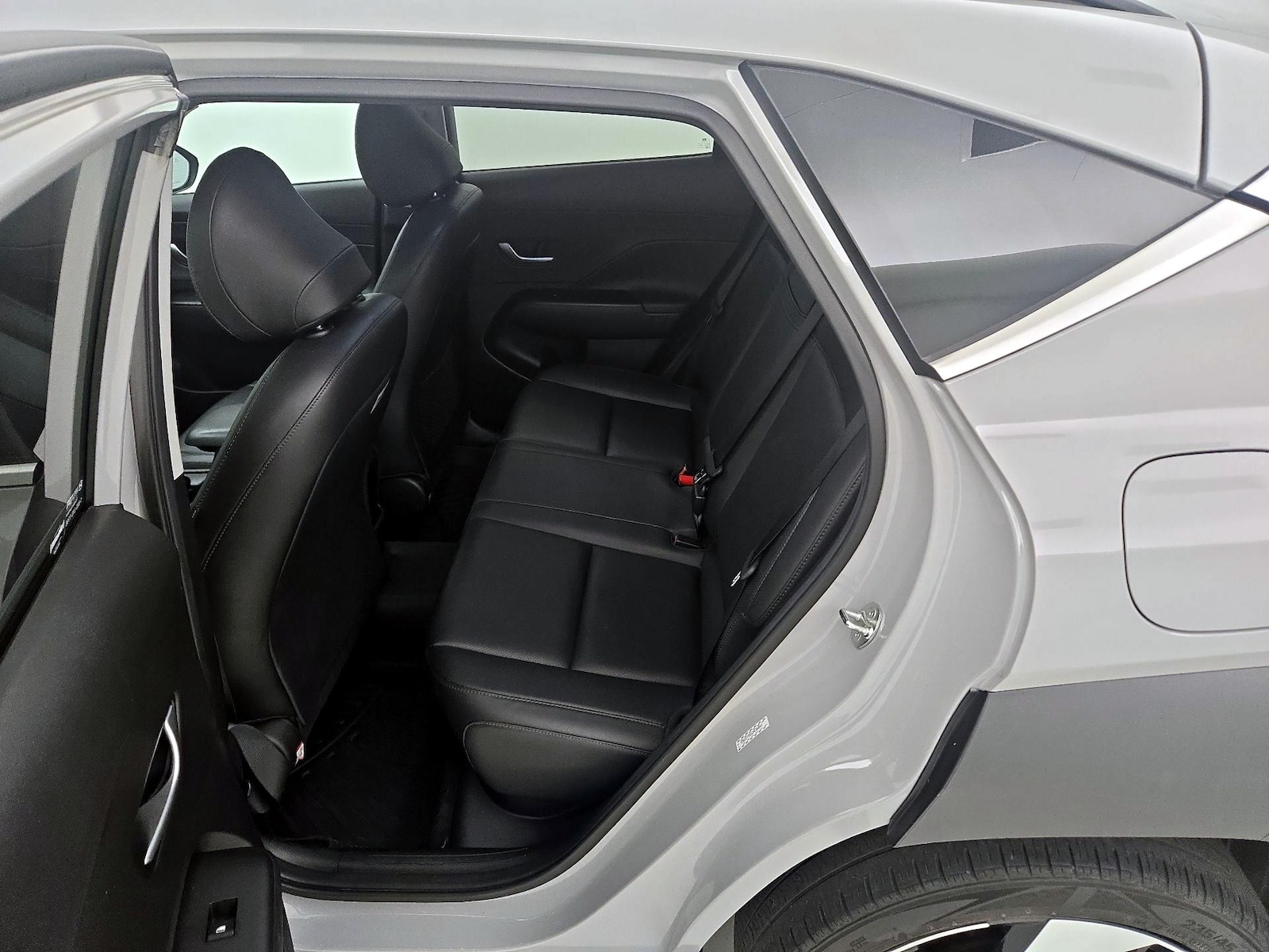 2024 Hyundai Kona Limited - Photo 22