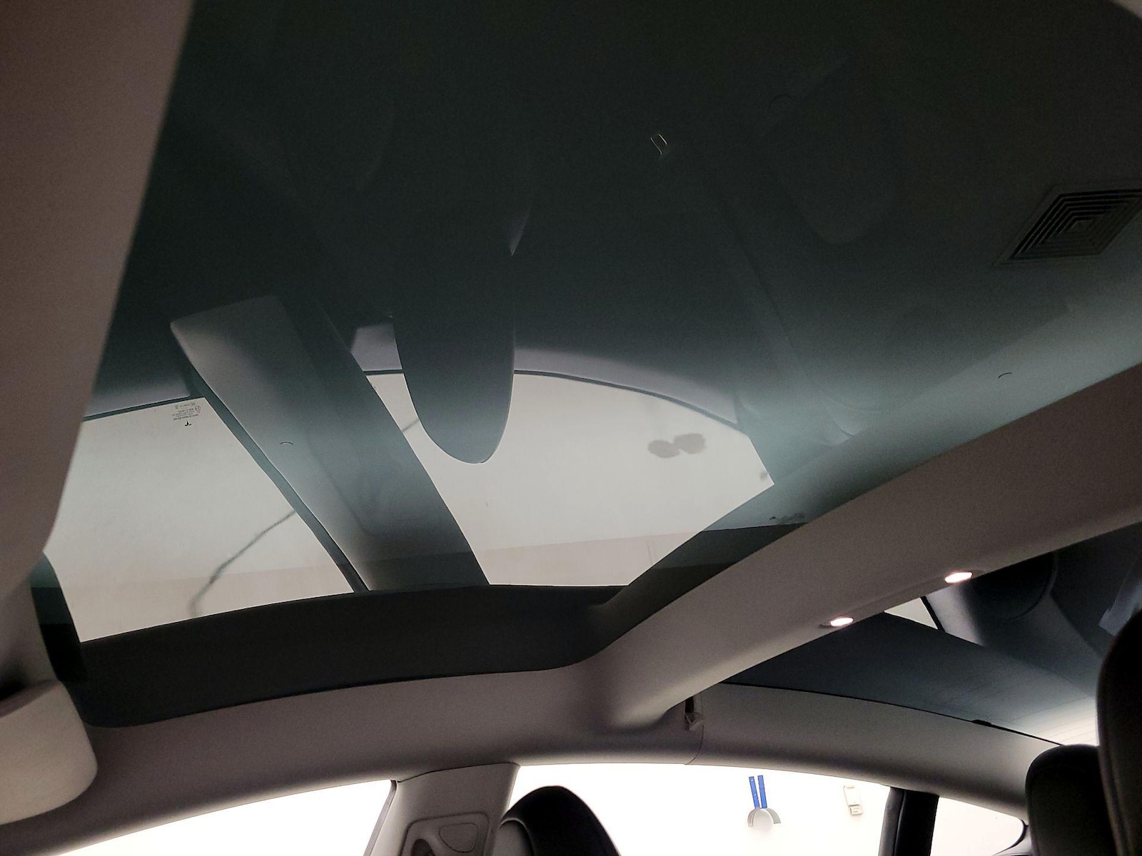 Skylight(s) & Overhead Airbags