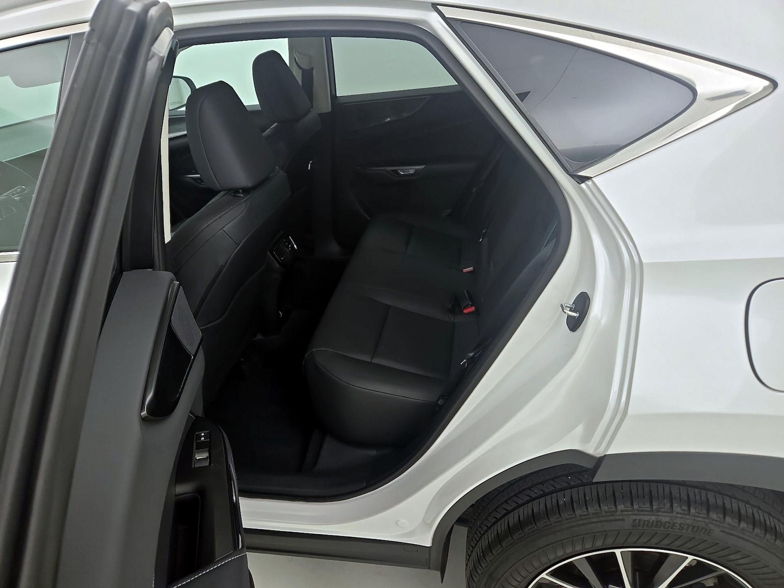2024 Lexus NX 250 - Photo 21