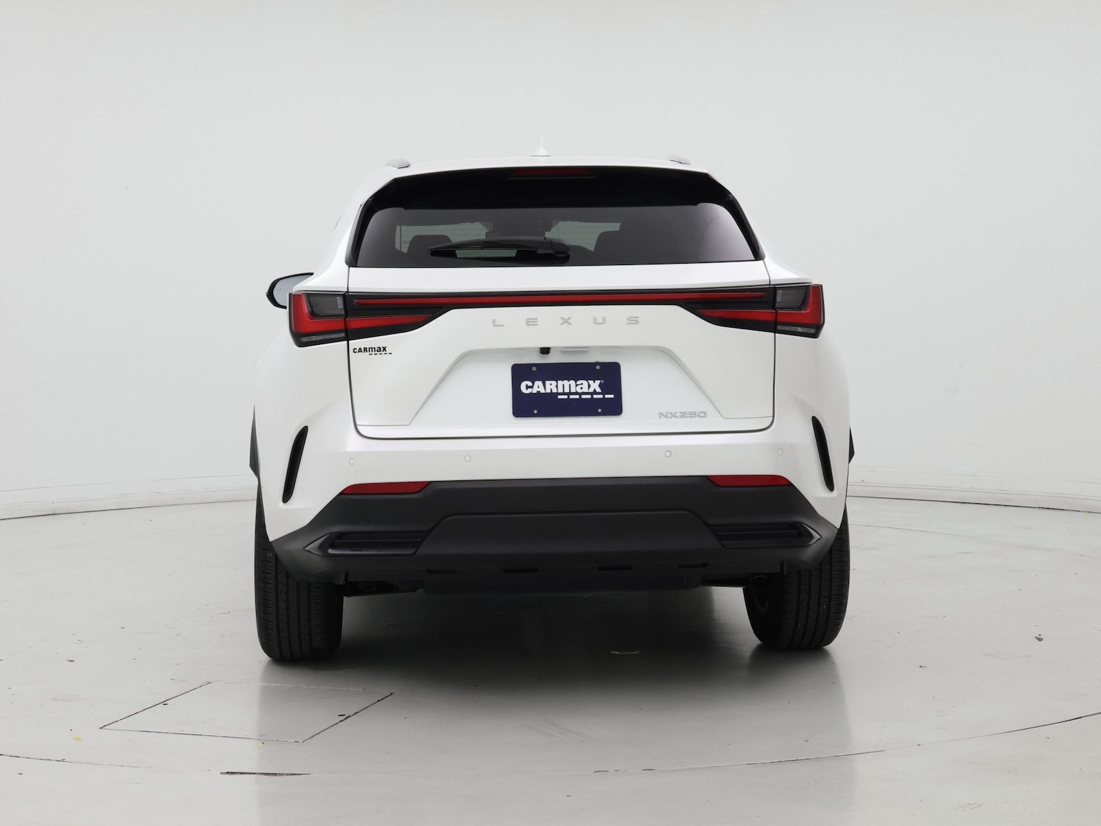 2024 Lexus NX 250 - Photo 7