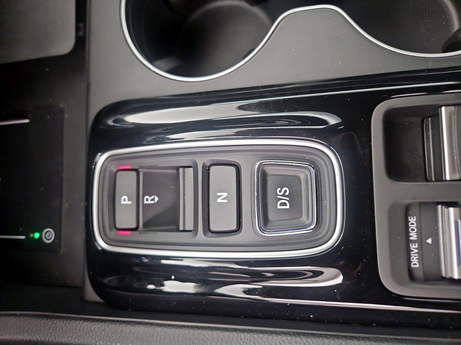 2025 Honda Pilot EX-L - Photo 18