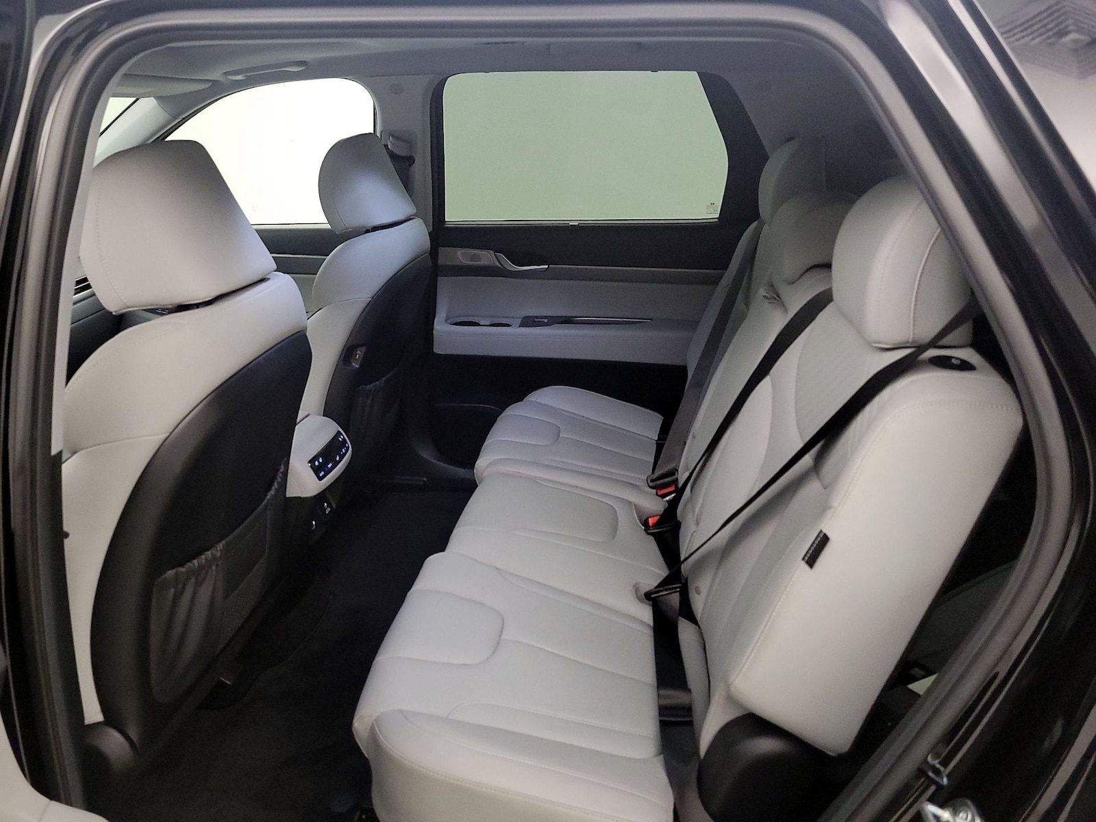 Rear Air Conditioning