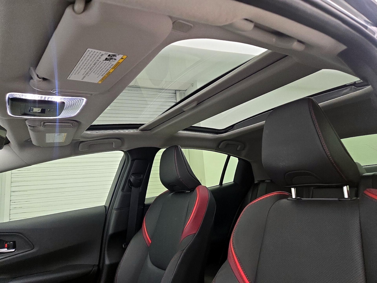 Skylight(s) & Overhead Airbags