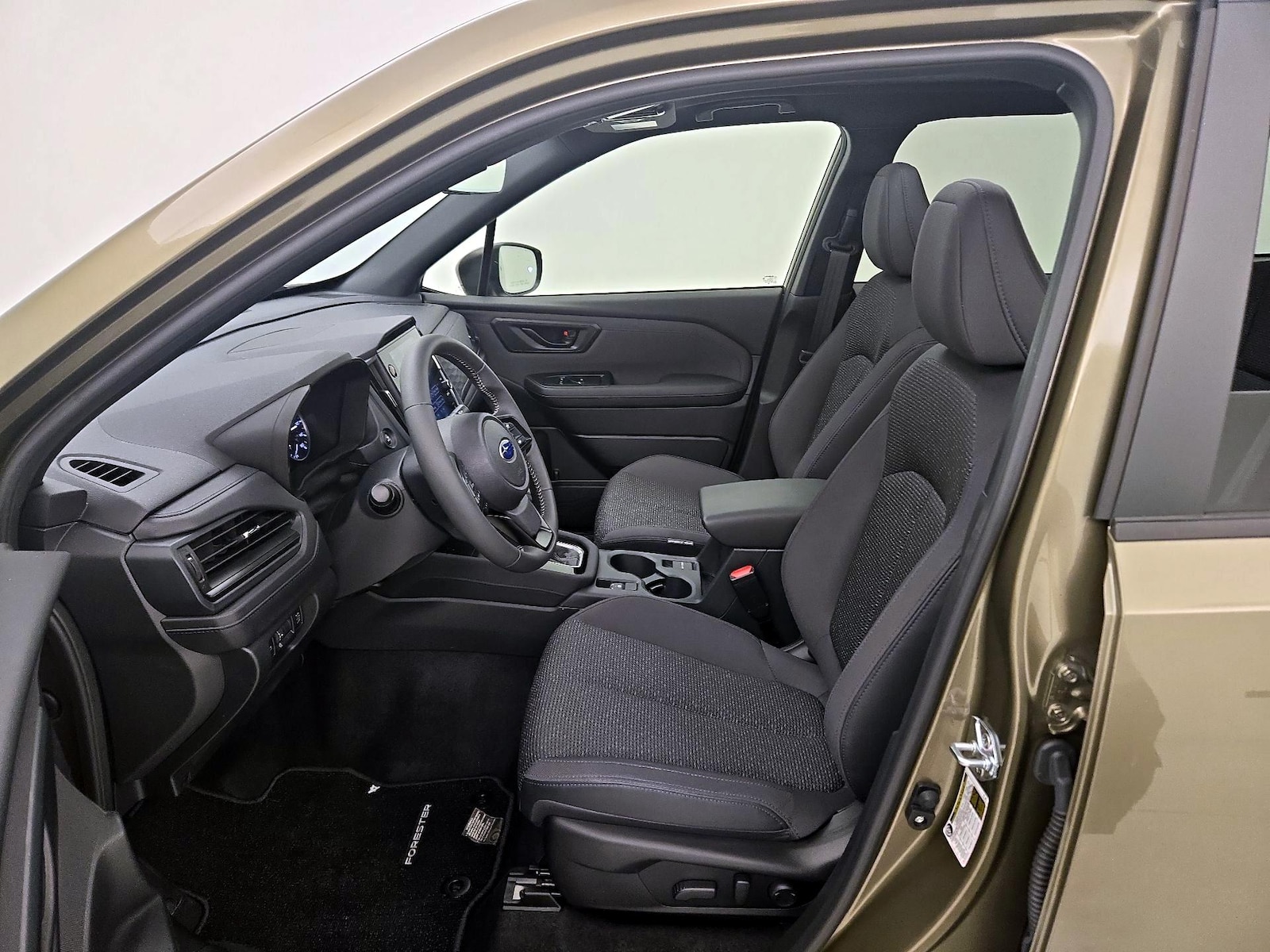 2025 Subaru Forester Premium - Photo 12