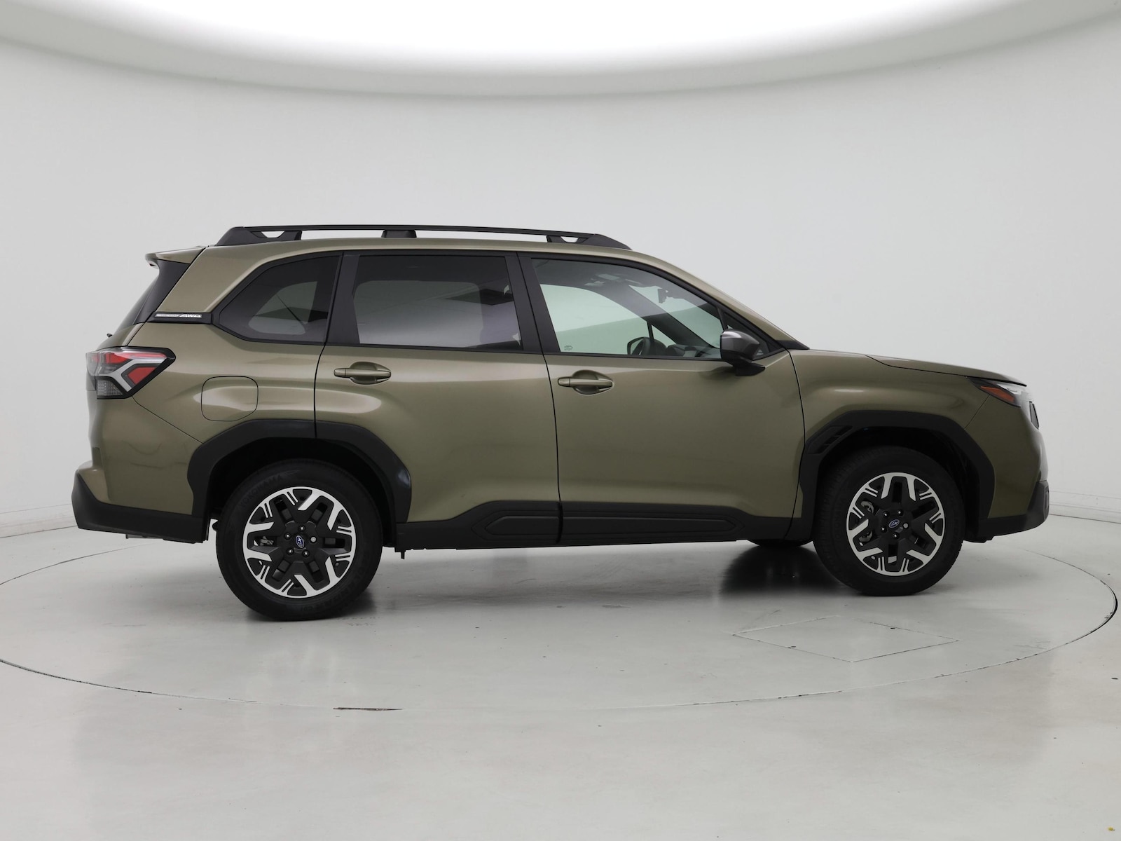 2025 Subaru Forester Premium - Photo 8