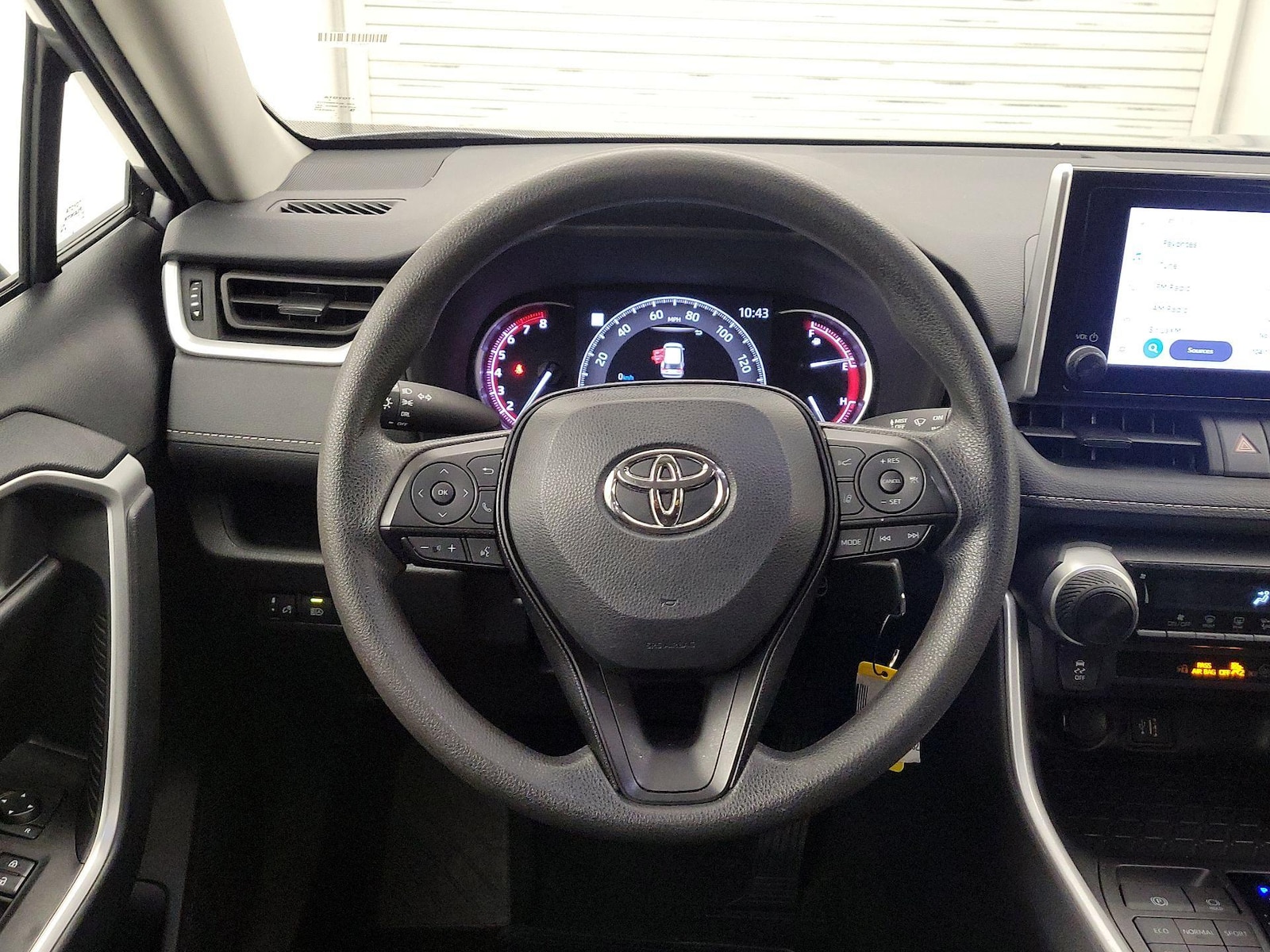 2025 Toyota RAV4 LE - Photo 11