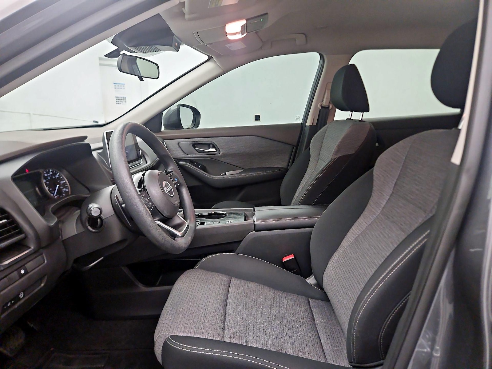 Power Seat(s) & Side Airbags