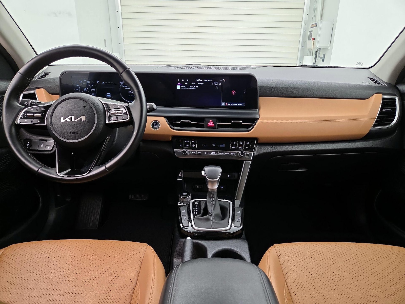 Apple CarPlay® & Android Auto™