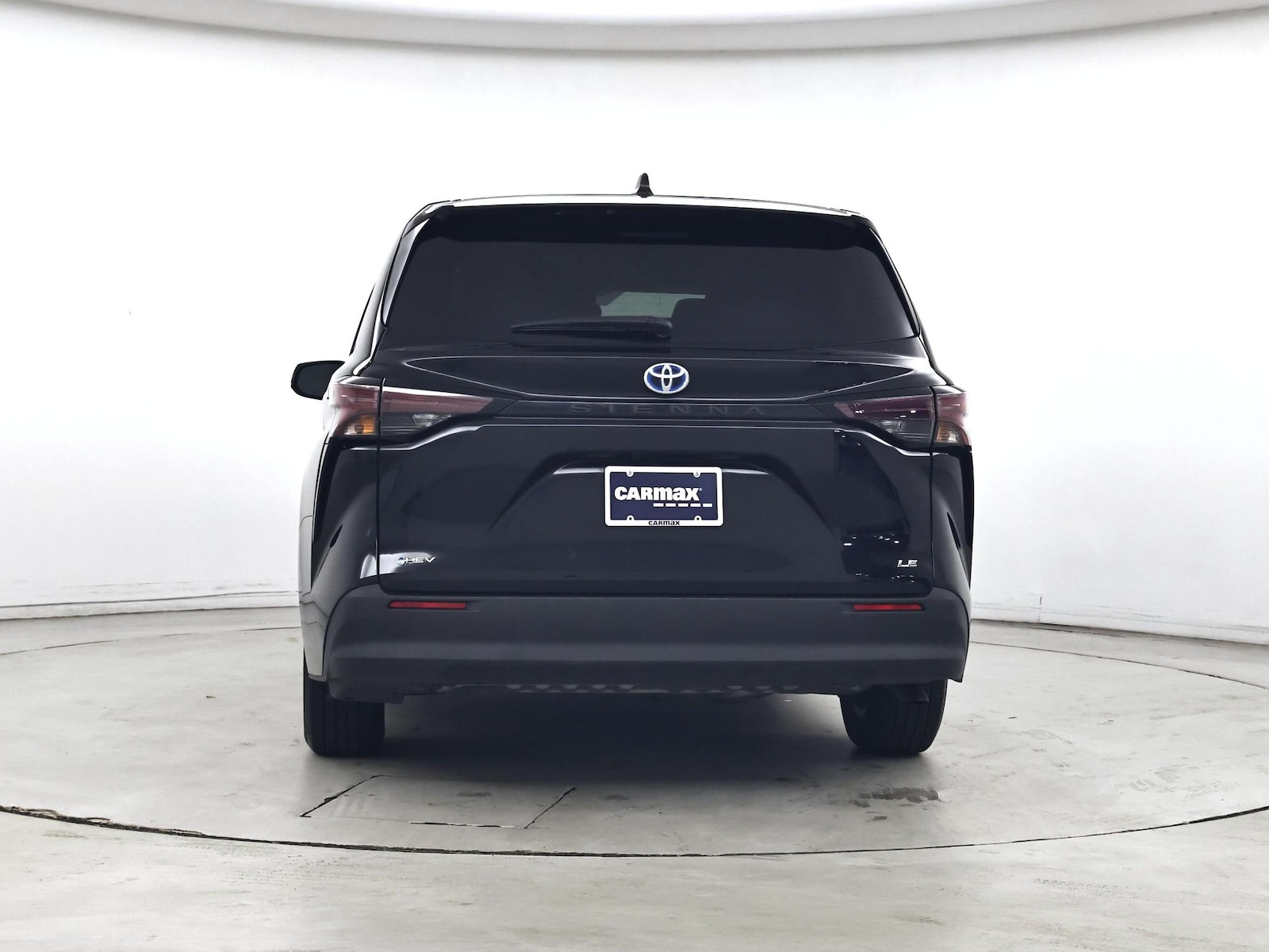 2025 Toyota Sienna LE - Photo 7