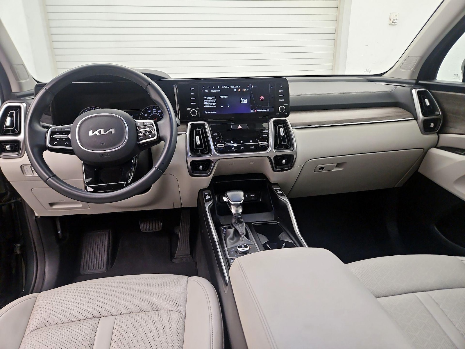 2023 Kia Sorento X-Line EX - Photo 10