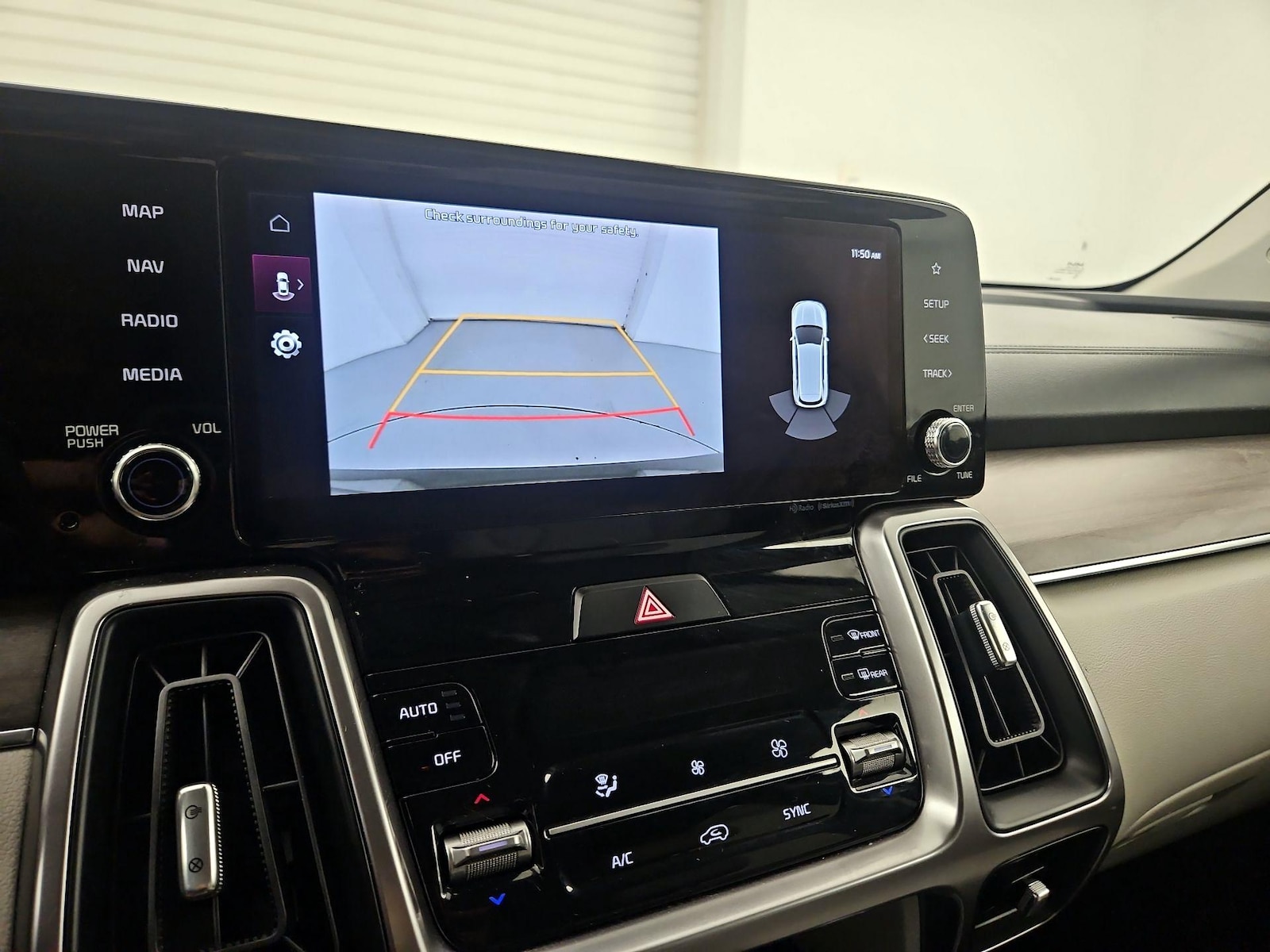 2023 Kia Sorento X-Line EX - Photo 15