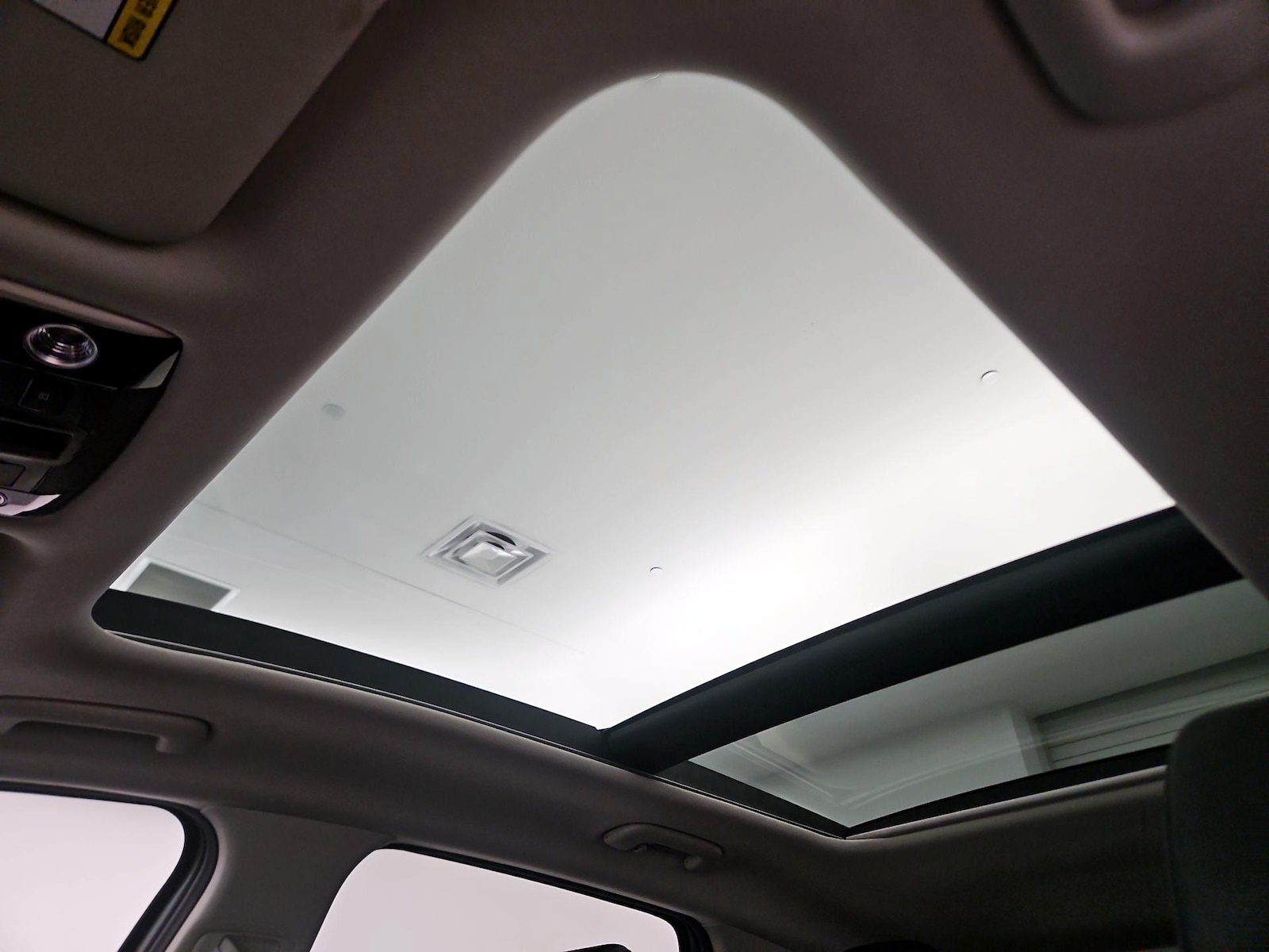 Panoramic Sunroof