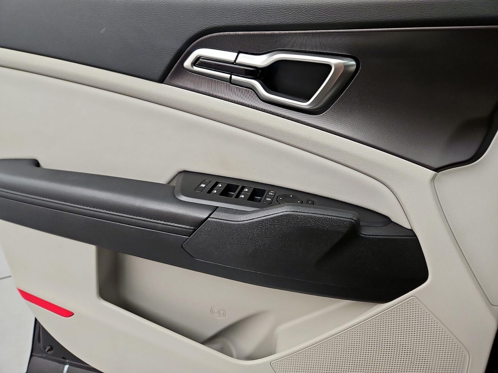 2026 Kia Sportage EX - Photo 13