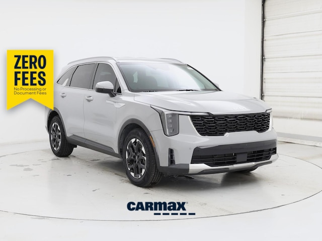 Gray 2024 Kia Sorento SUV / Crossover Front-Wheel Drive Automatic