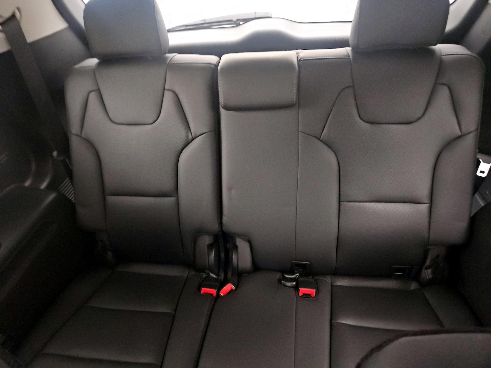 2025 Kia Telluride S - Photo 23
