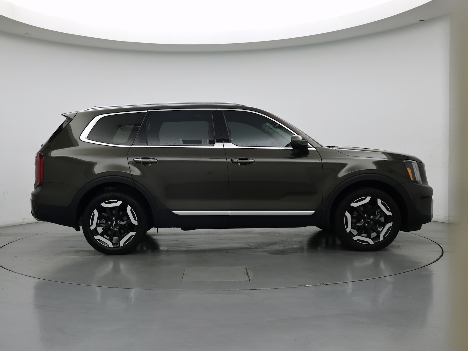 2025 Kia Telluride S - Photo 8