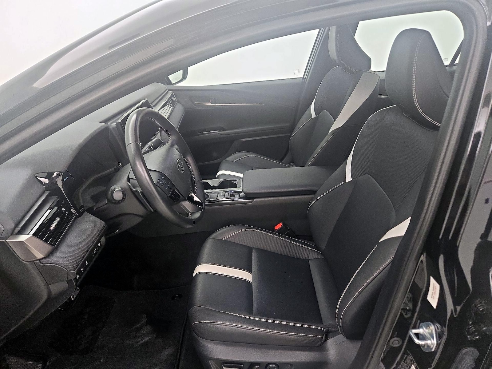 Power Seat(s) & Side Airbags