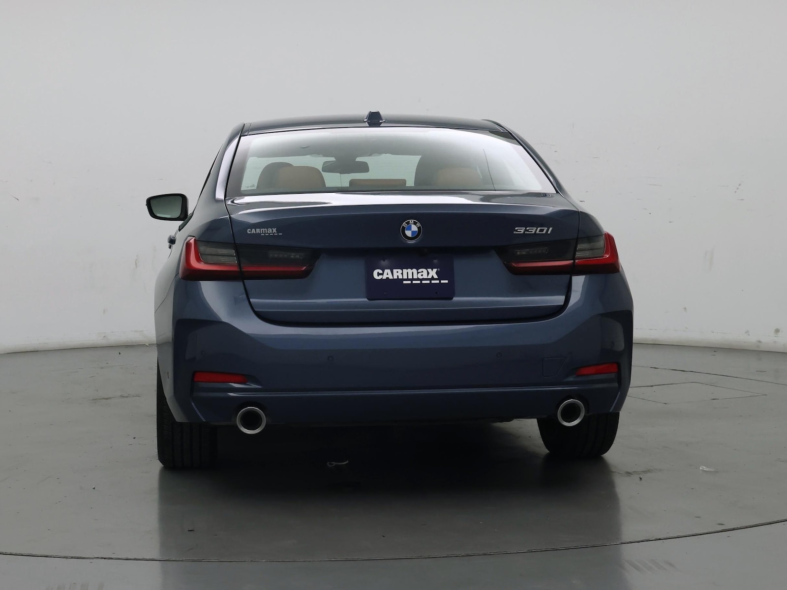 2025 BMW 3 Series 330i - Photo 7