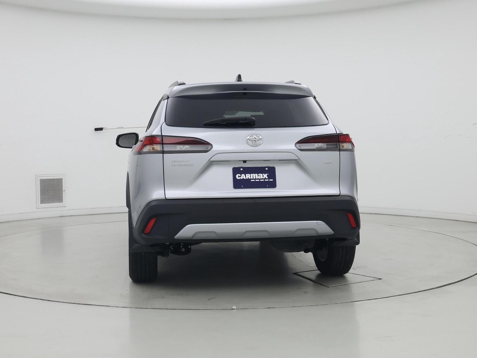 2026 Toyota Corolla Cross LE - Photo 7
