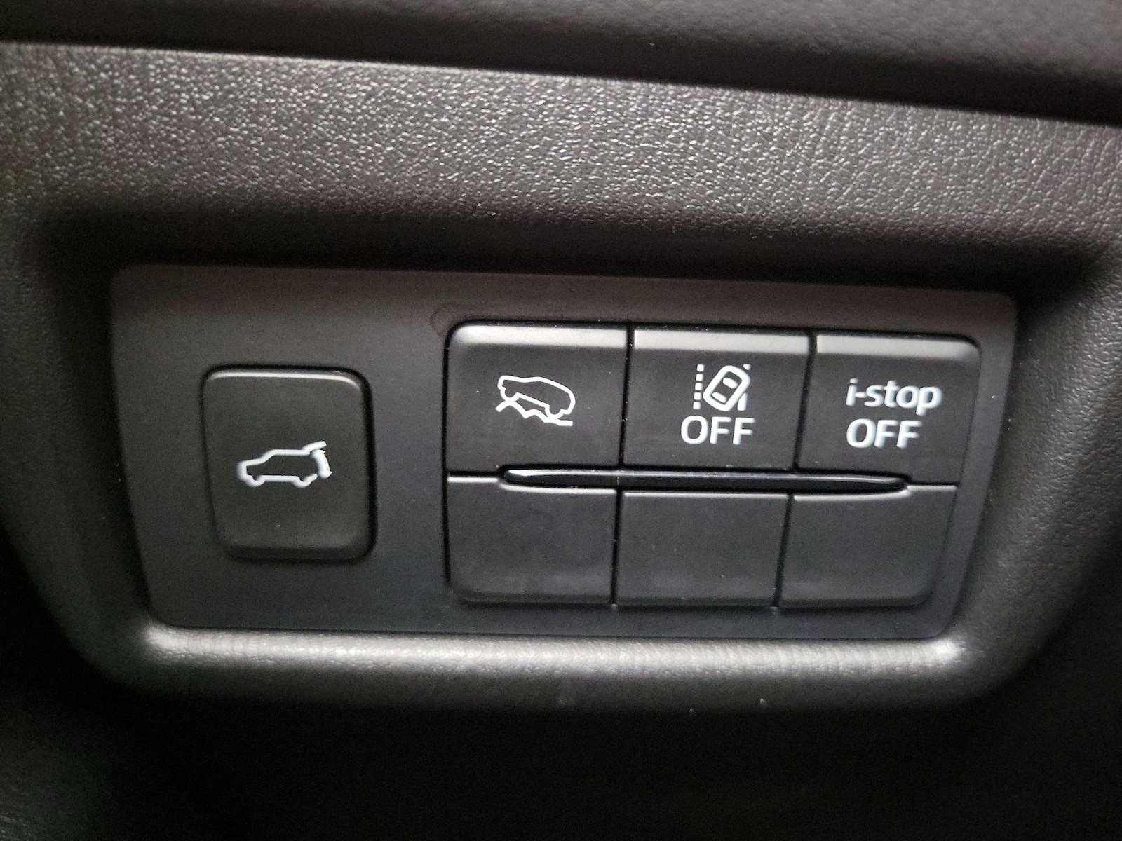 2025 Mazda CX-5 S Preferred package - Photo 14
