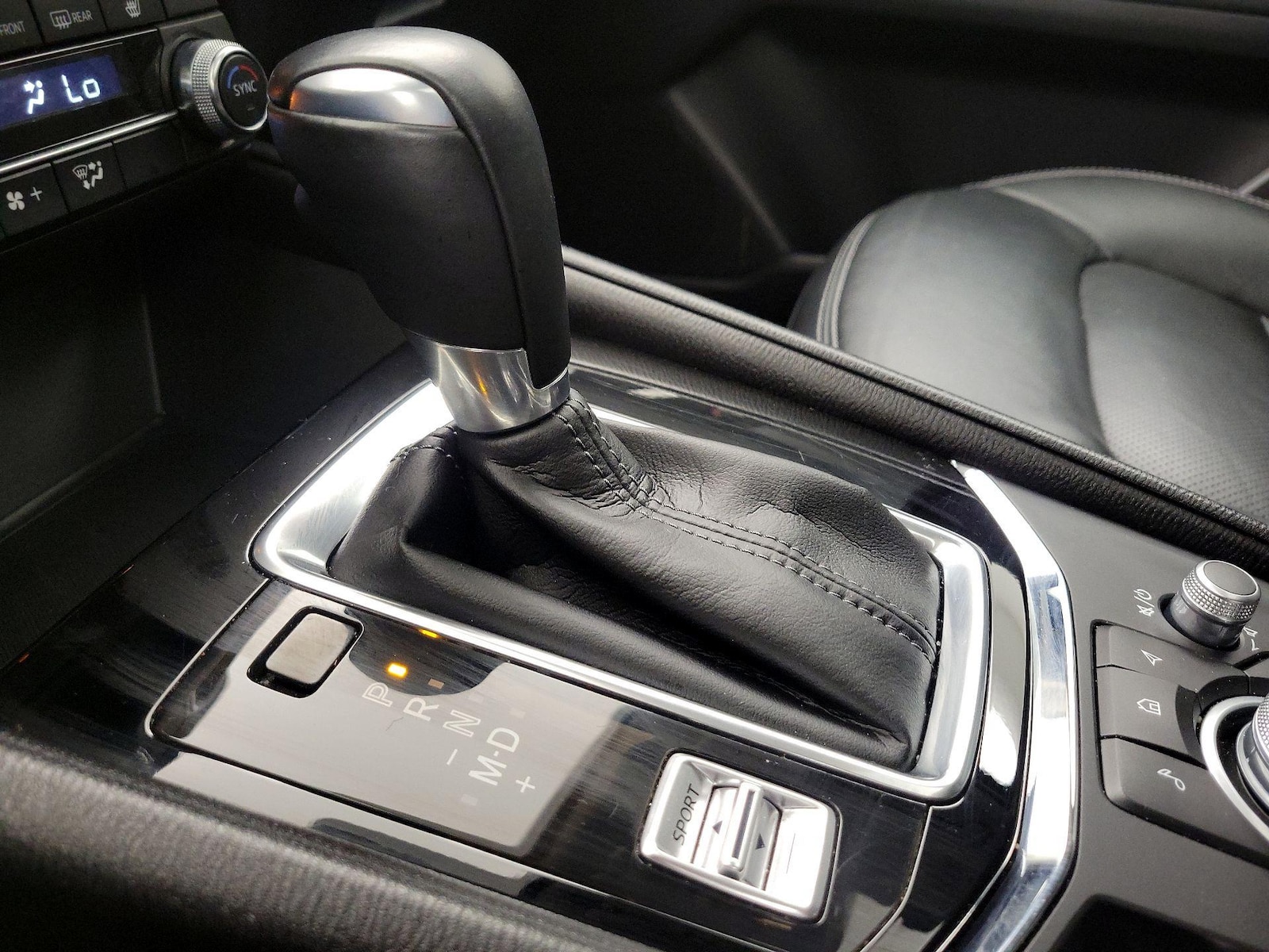2025 Mazda CX-5 S Preferred package - Photo 18