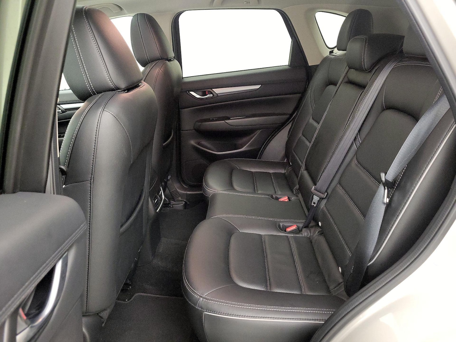 2025 Mazda CX-5 S Preferred package - Photo 21