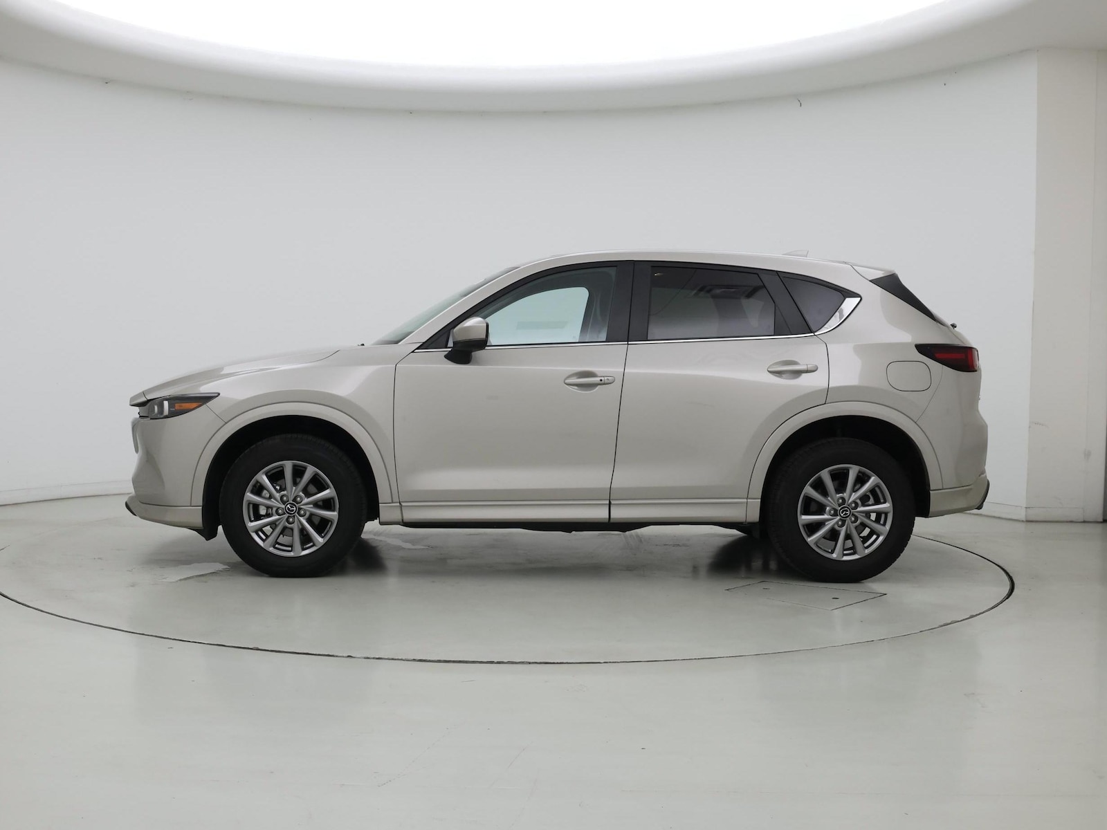 2025 Mazda CX-5 S Preferred package - Photo 4