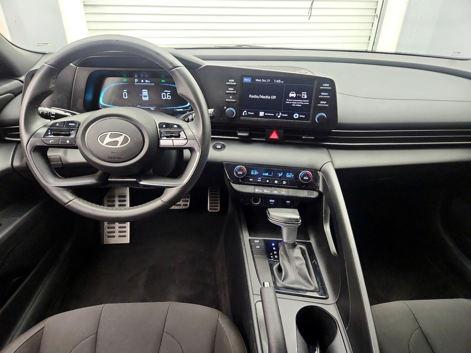 Apple CarPlay® & Android Auto™