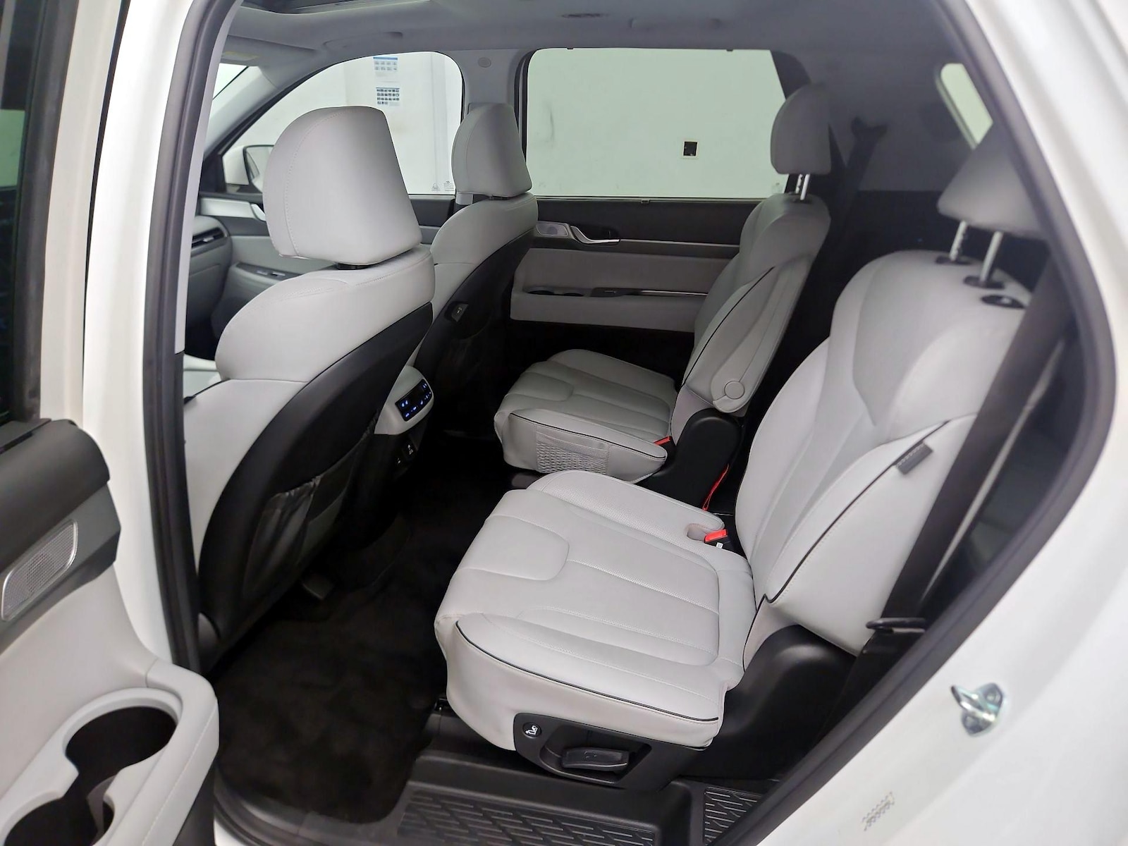 Rear Air Conditioning