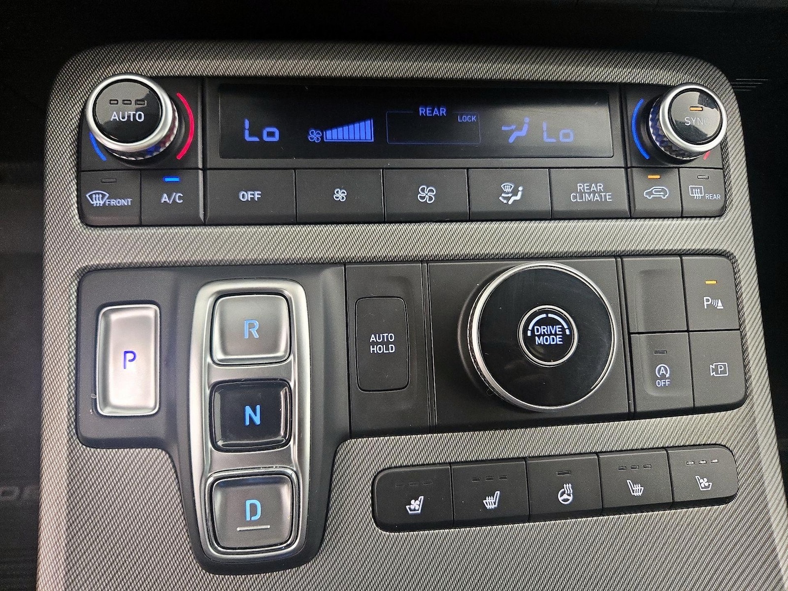 2024 Hyundai Palisade SEL - Photo 18